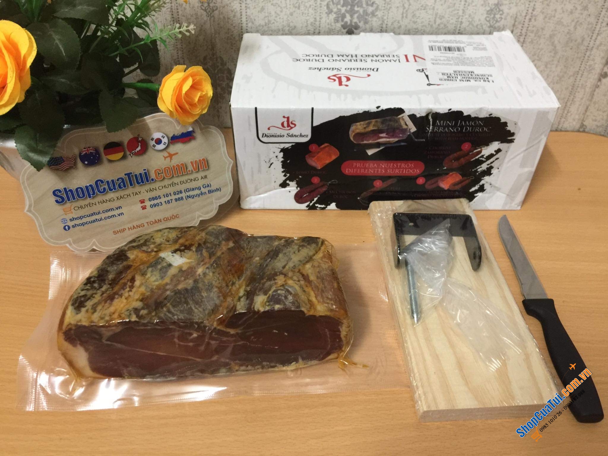 ĐÙI HEO -  ĐÙI LỢN MUỐI TÁCH XƯƠNG XÔNG KHÓI NGON NHẤT THẾ GIỚI DIONISIO SANCHEZ MINI JAMON SERRANO DUROC 1Kg đậm chất phong vị châu Âu, của Tây Ban Nha là nổi tiếng nhất.