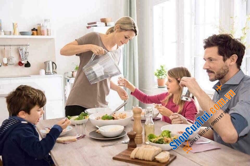 Bình lọc nước BRITA 2,4 L ( Màu trắng) MARELLA KÈM 2 LÕI -  bình lọc nước số 1 tại Đức.