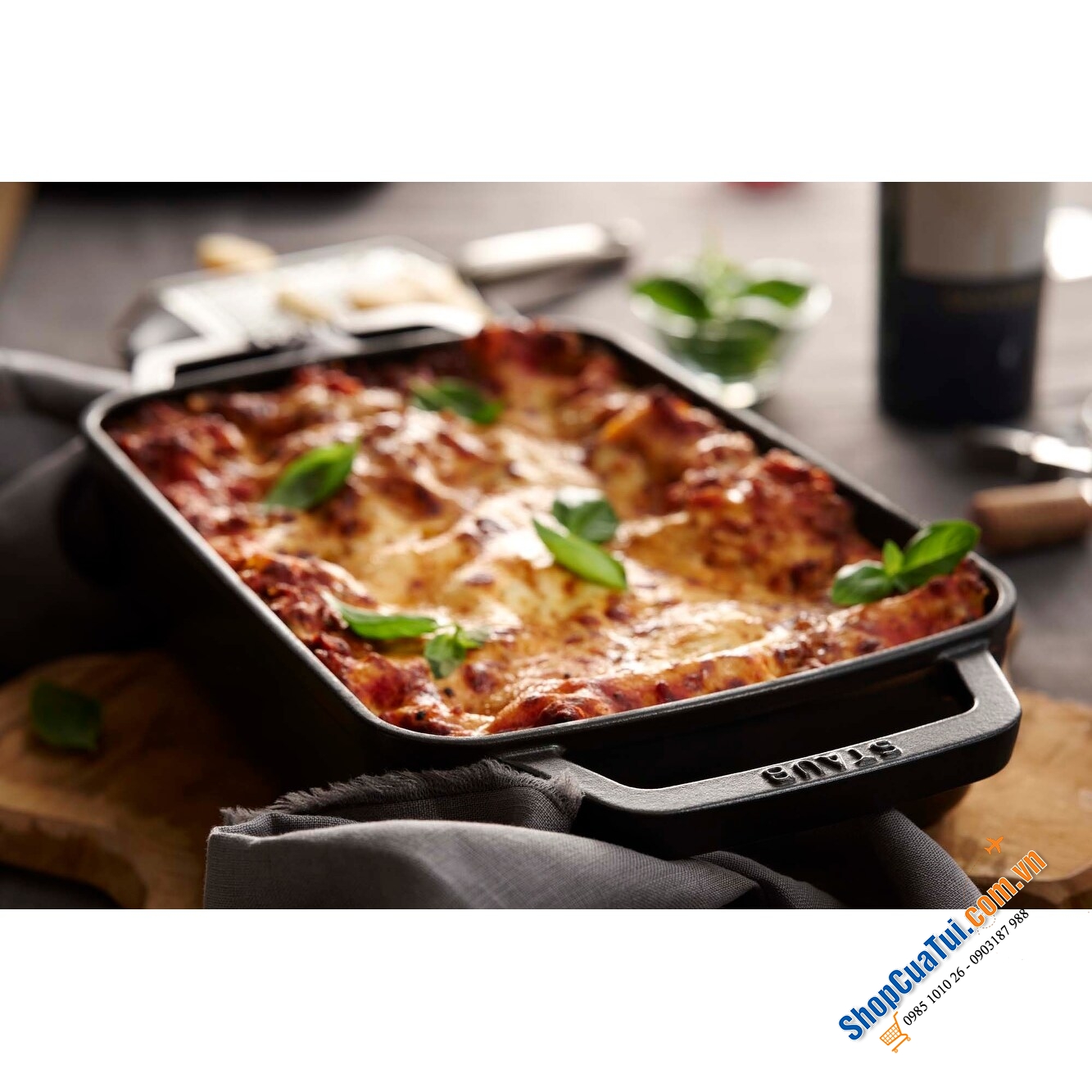 CHẢO -  KHAY BỎ LÒ GANG STAUB HÌNH CHỮ NHẬT 30 x 20 x 7cm - Staub Specialties