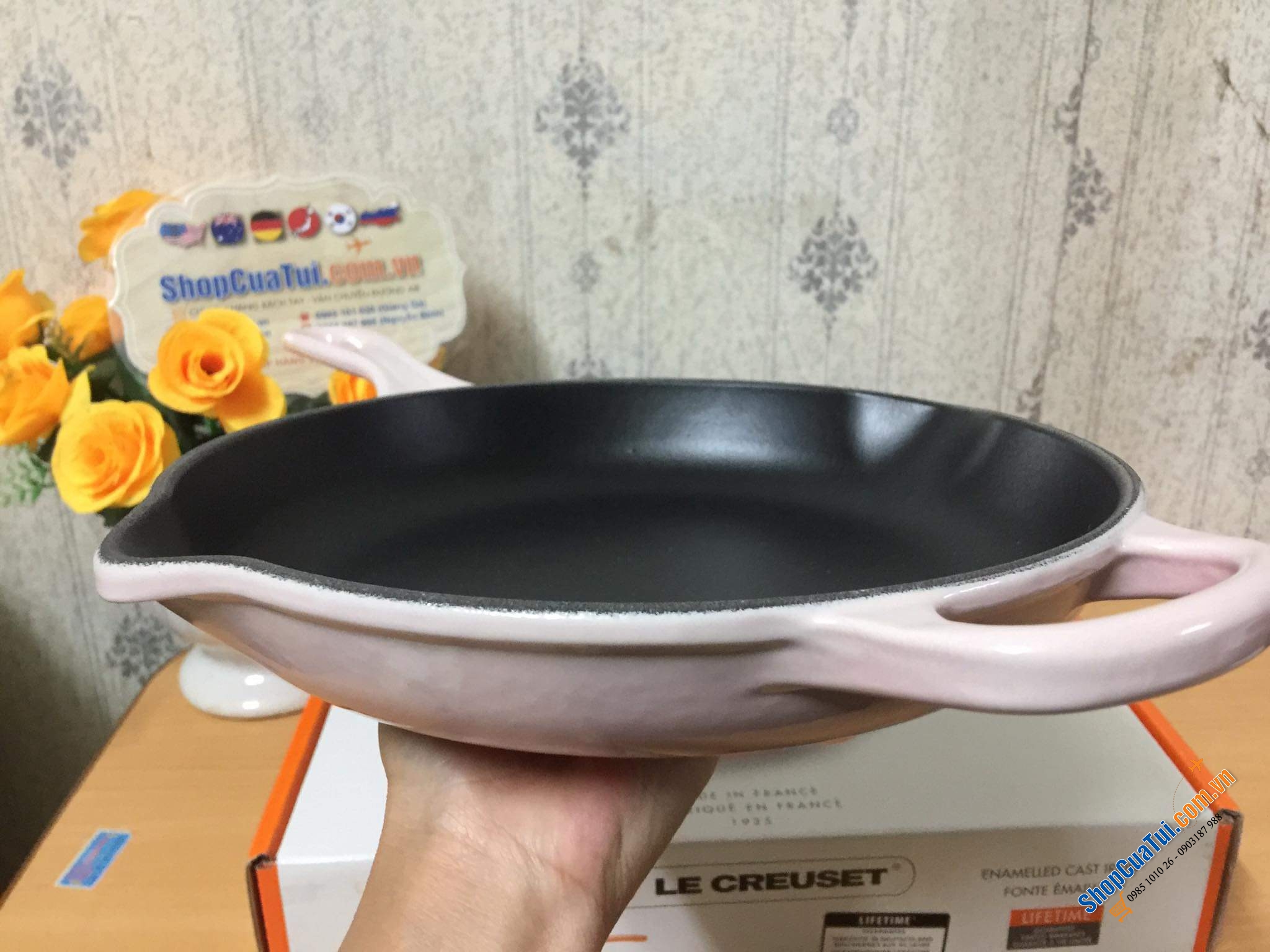 Chảo gang Le creuset 23cm Shell Pink màu hồng