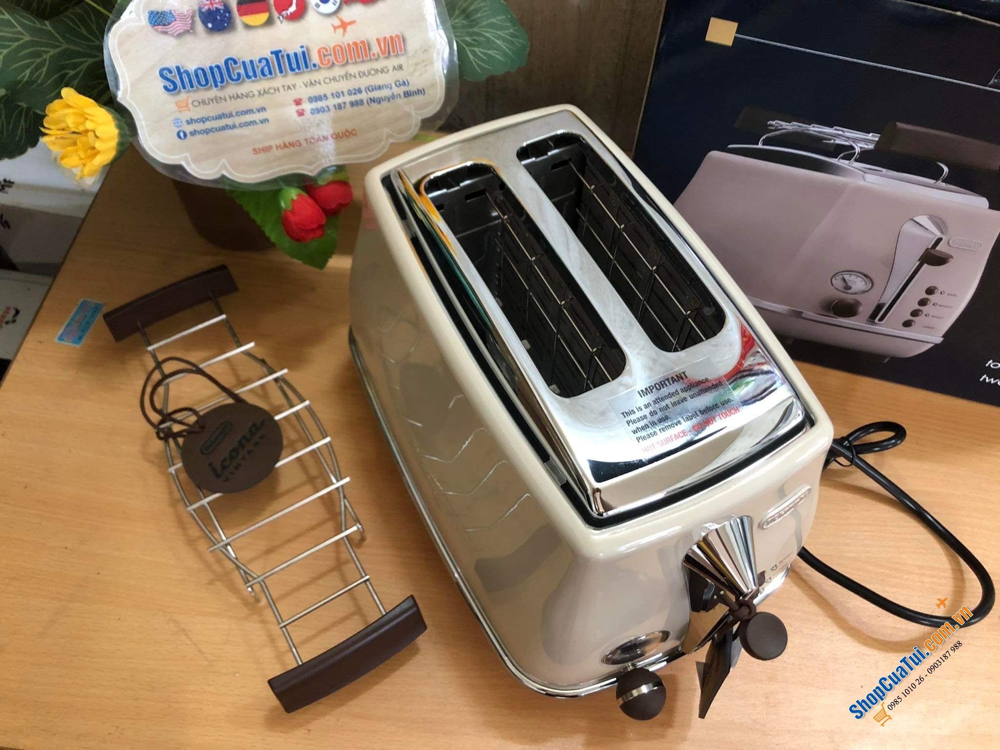 Nướng bánh mỳ Delonghi Icona Vintage CTOV 2103.BG màu be