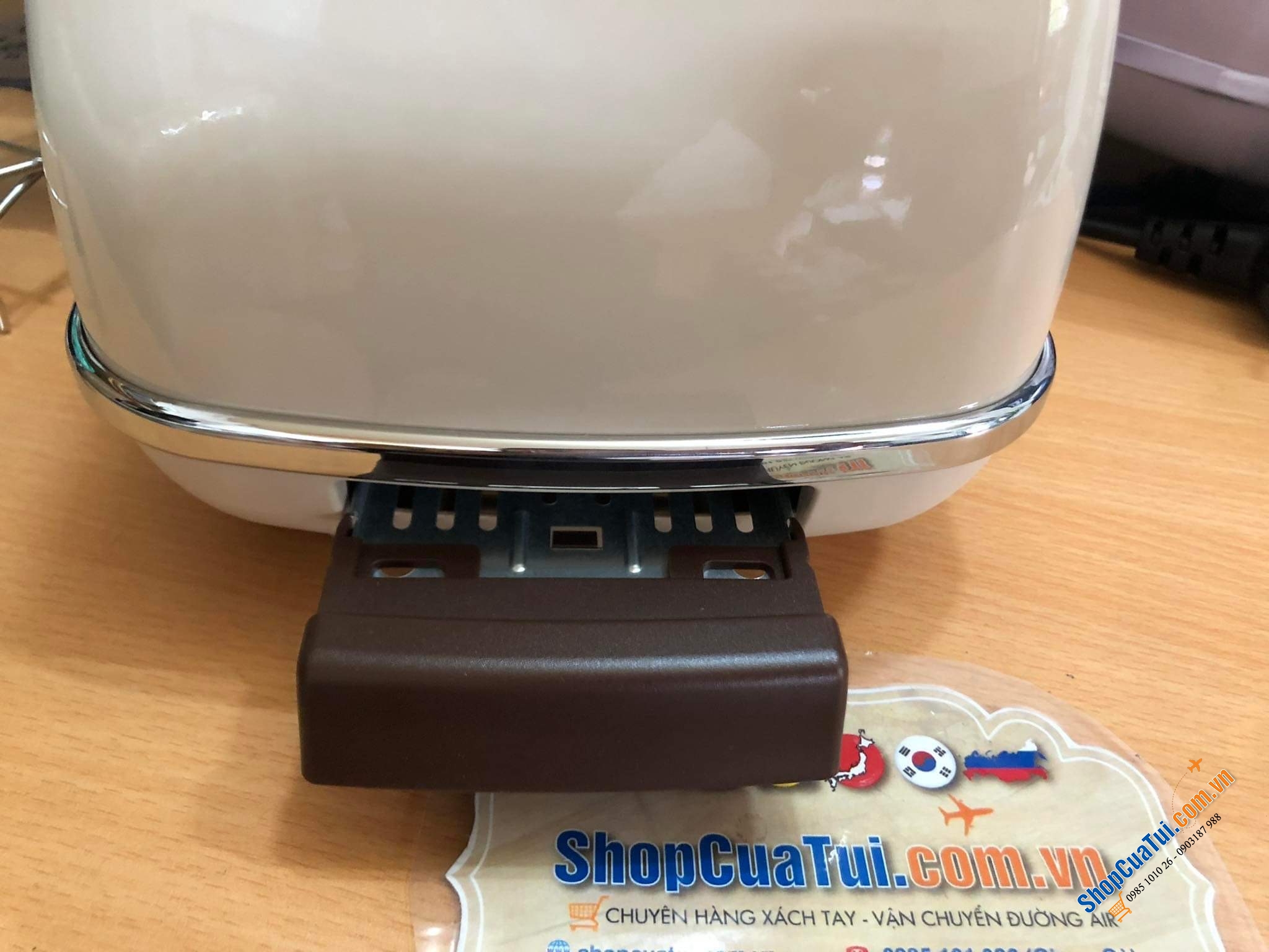 Nướng bánh mỳ Delonghi Icona Vintage CTOV 2103.BG màu be