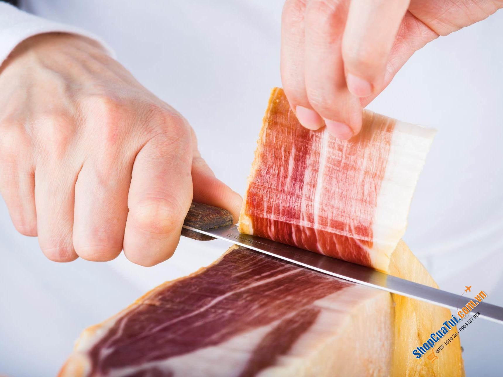 Jamon - ĐÙI HEO MUỐI SERRANO SCHINKEN 3,75kg  - dòng thượng hạng DELUXE PALETA SERRANA RESERVA - đùi lợn muối nguyên chiếc