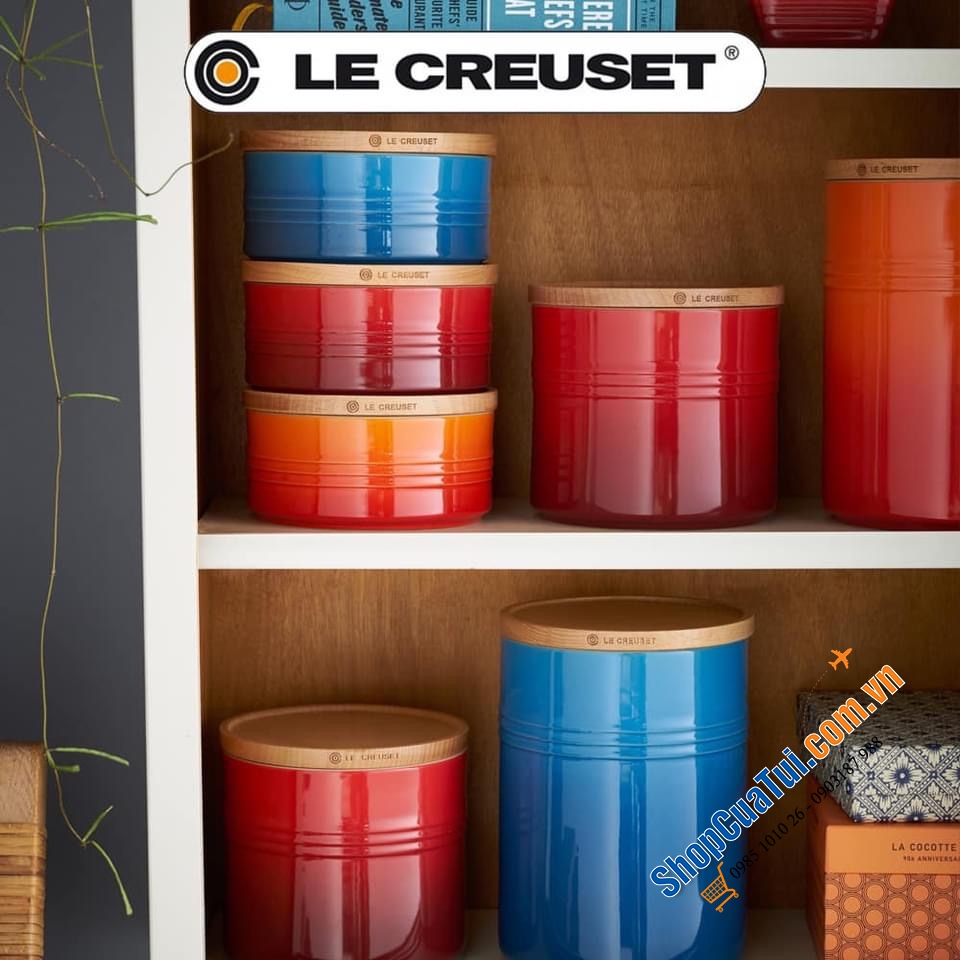 Hũ đựng muối, hạt, đồ khô, bánh kẹo  Le creuset 1,9 LIT  - màu xanh Marseille.