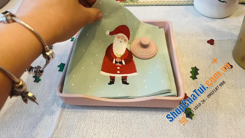 SET ĐỂ KHĂN GIẤY LE CREUSET HỒNG.