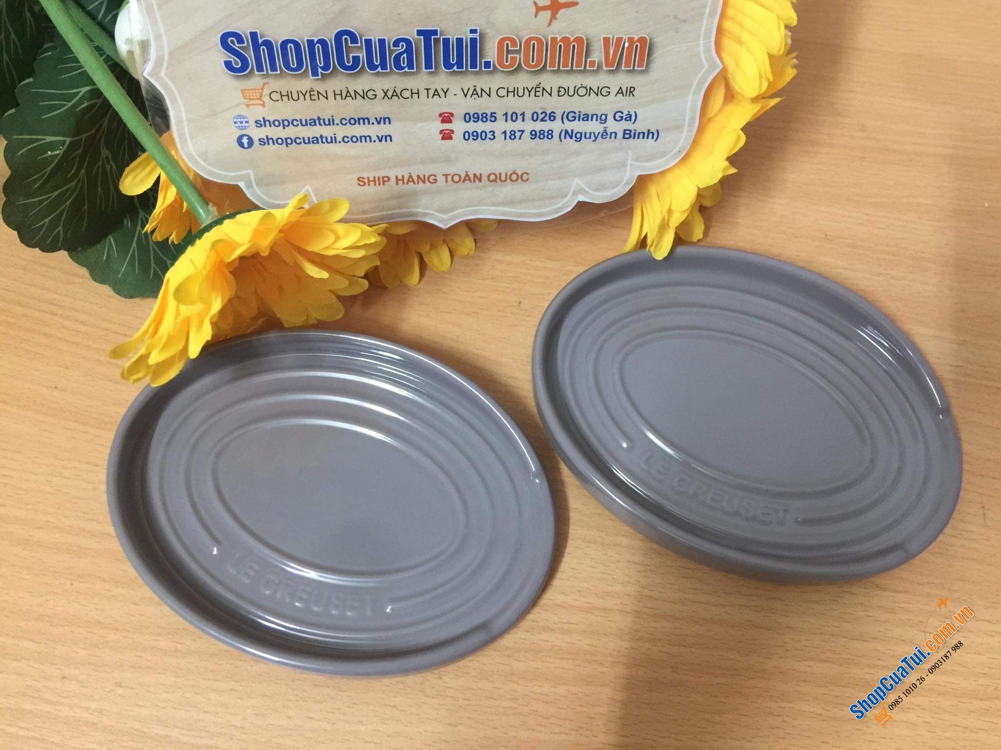 GÁC THÌA ĐŨA LE CREUSET BẦU DỤC - màu xám