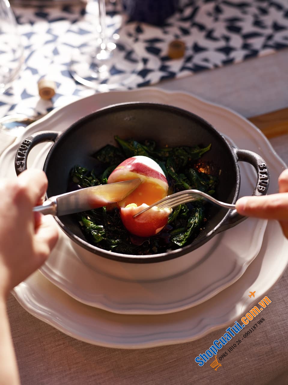 CHẢO XÀO MINI GANG STAUB BABY WOK 16 cm - MÀU NÂU CÀ PHÊ SỮA SESAM SIÊU LẠ ĐẸP