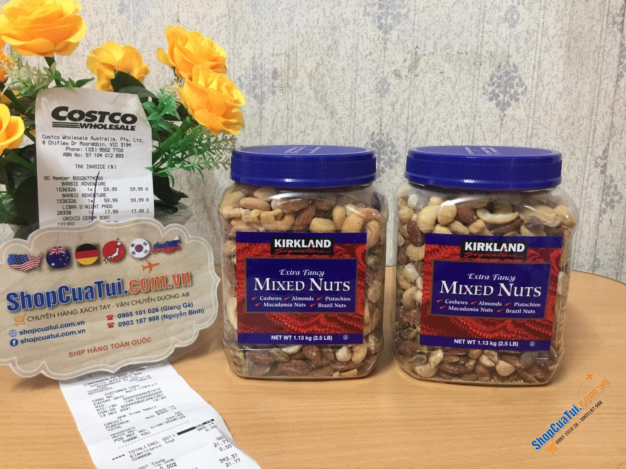 Hạt hỗn hợp Kirkland Signature Extra Fancy Mixed Nuts có muối 1.13kg