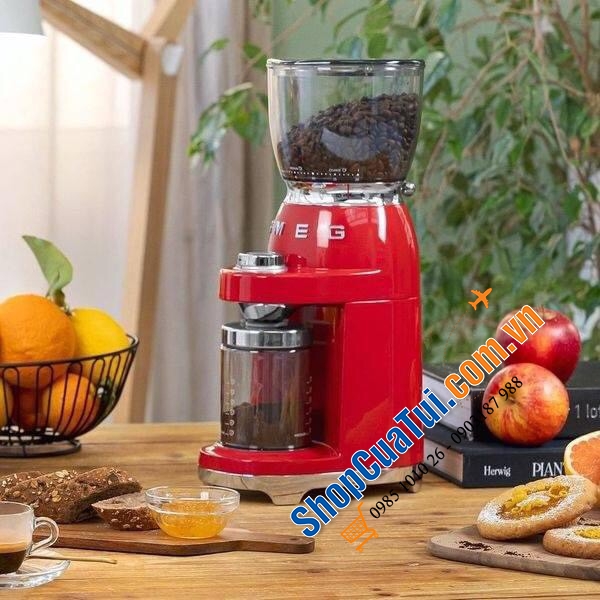 MÁY XAY HẠT CAFE, NGŨ CỐC CAO CẤP SMEG - Máy Xay Hạt Cafe Smeg CGF01RDEU Red