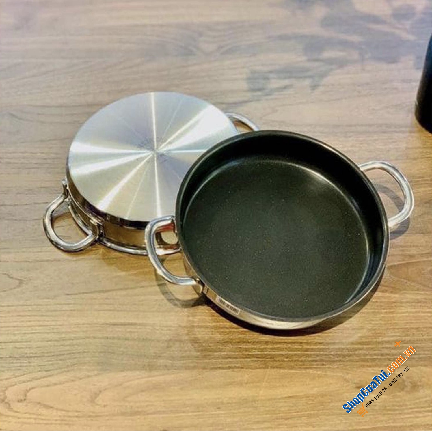 Chảo WMF chống dính MINI 18CM rất tiện, nấu xong có thể đặt thẳng lên bàn ăn (serving pan)