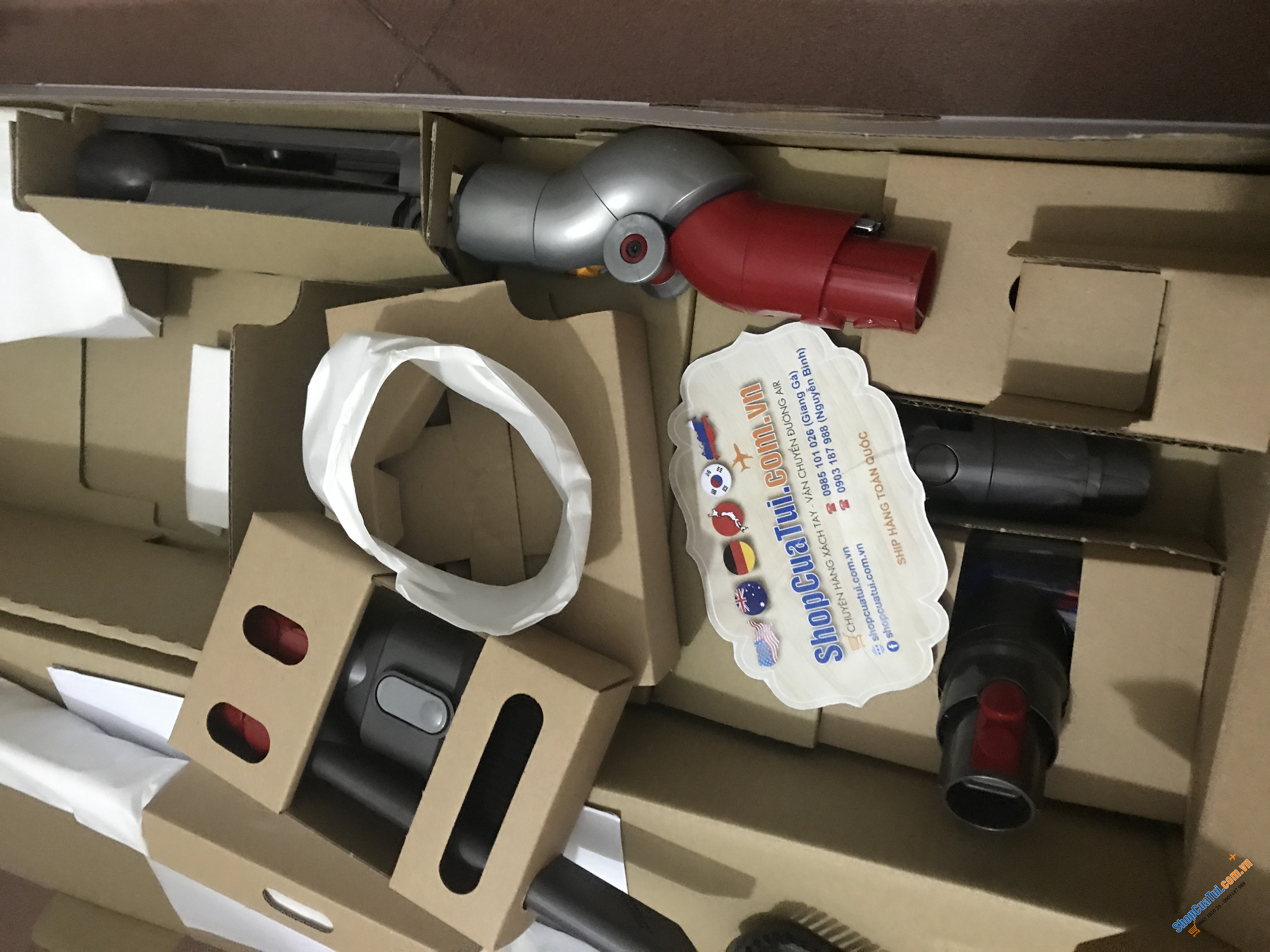HÚT BỤI DYSON V12 detect slim