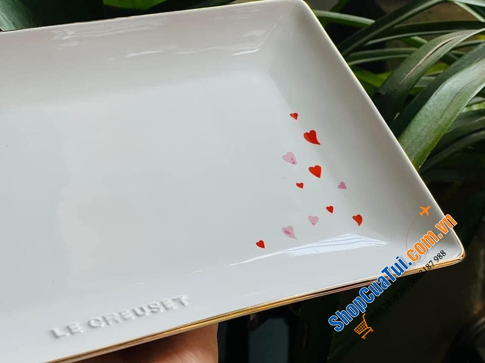 ĐĨA - KHAY CHỮ NHẬT LE CREUSET AMOUR 28 CM.