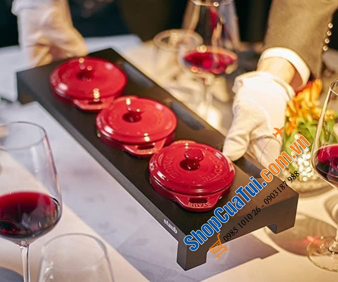 KHAY GỖ 3 NỒI STAUB MÀU ĐEN.