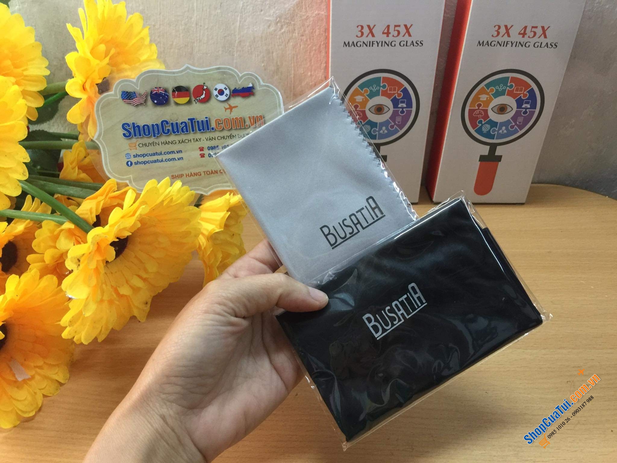 KÍNH LÚP ĐÈN LED BUSATIA.   - Quà biếu ông bà bố mẹ, những ai thích đọc sách mà mắt kém hoặc chữ quá bé