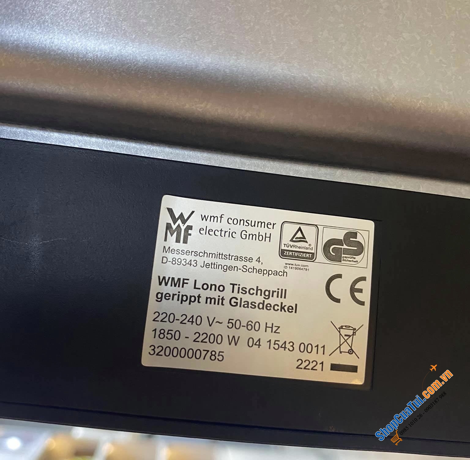 Bếp nướng WMF Lono 415430011 có nắp kính, lên tới 5 mức nhiệt độ khi nướng