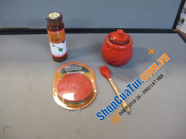Hũ đựng BBQ Le Creuset