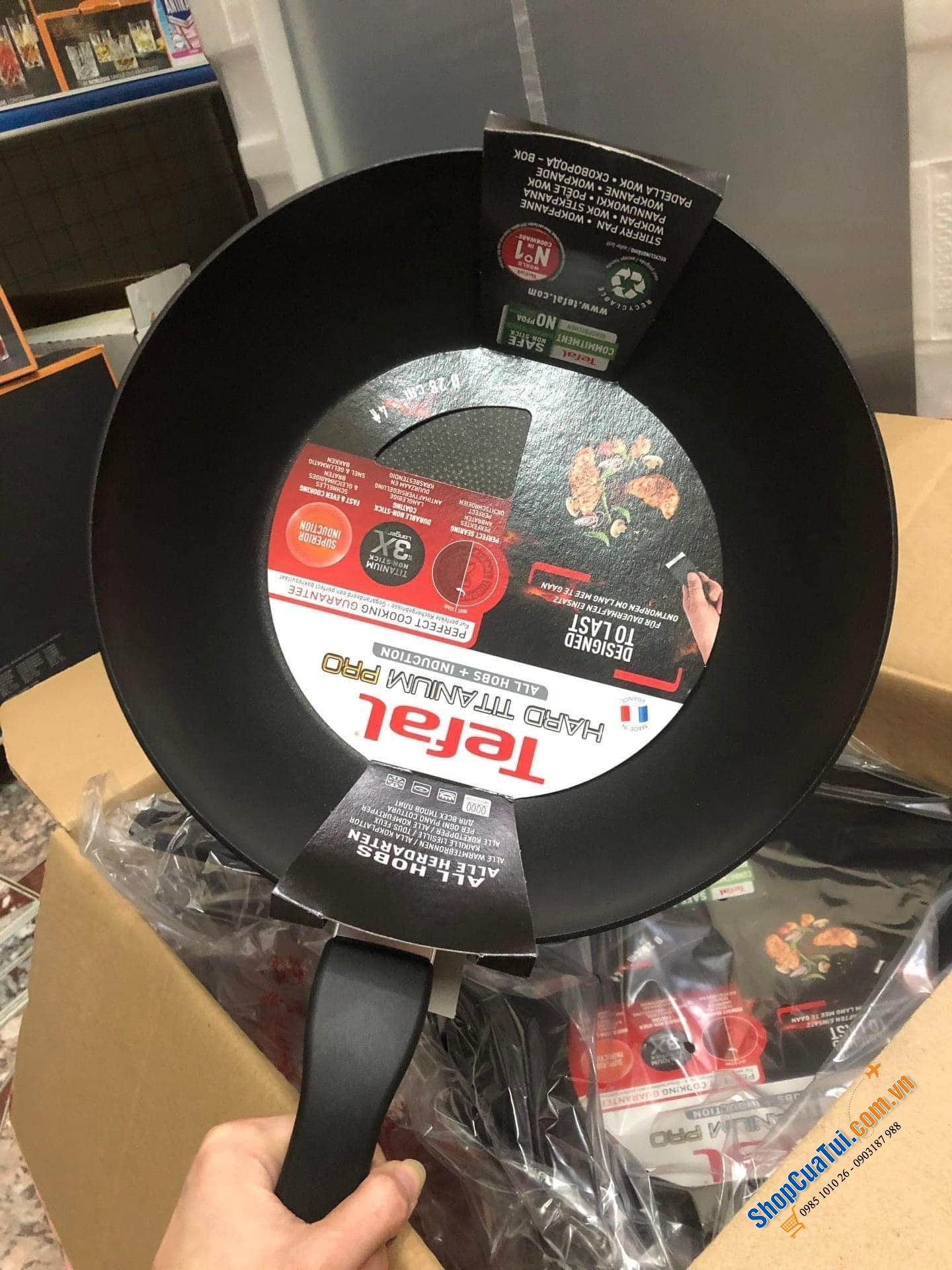 NEW- Đây là mã mới PRO nhé các bác- đỉnh nhất trong các dòng chảo Tefal - Chảo sâu lòng Tefal HARD TITANIUM PRO Wokpfanne 28cm G28919