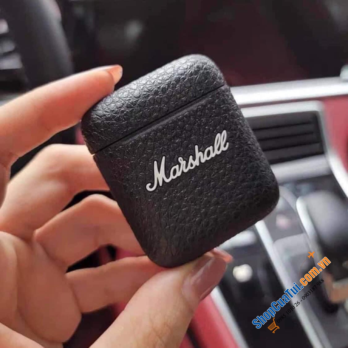 Tai nghe Marshall Minor 3. Tai nghe này ăn đứt Airpod cả về thiết kế và chất lượng nha.