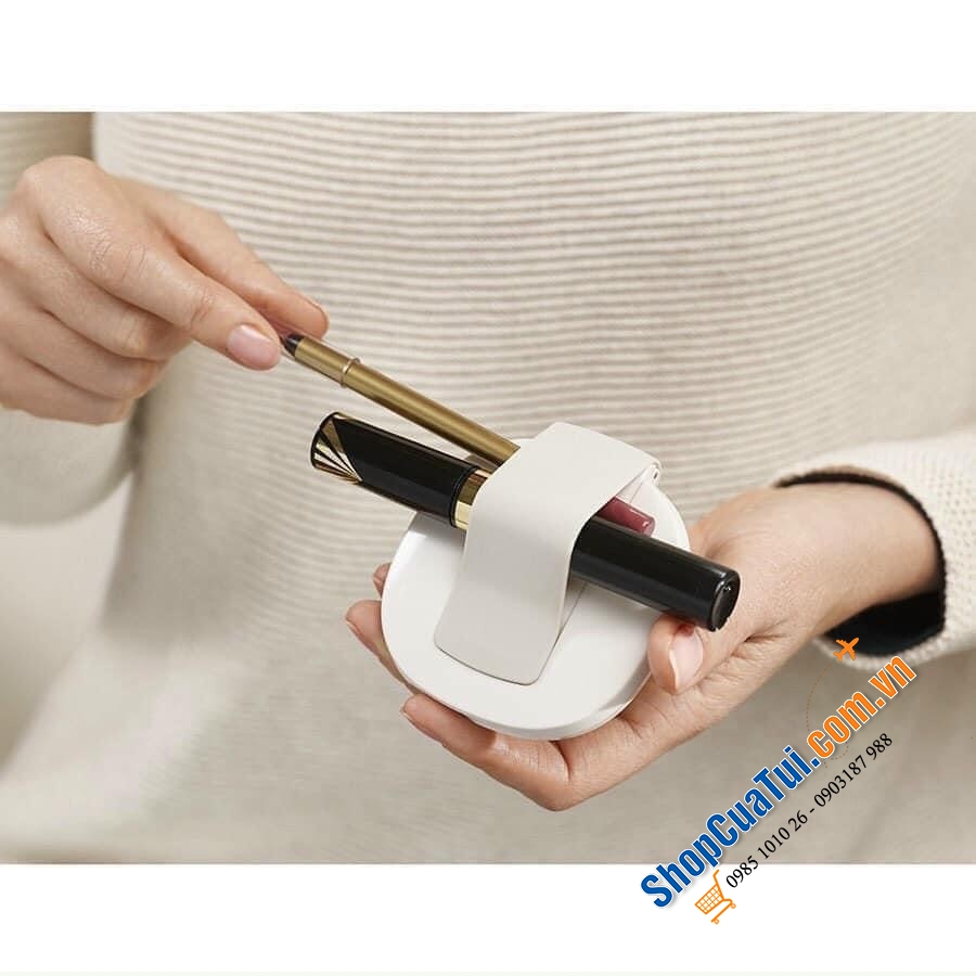 Gương Trang Điểm Joseph Joseph 75006 Viva 2in1 - gương bỏ túi cho phép bạn kiểm tra tình trạng trang điểm của mình mọi nơi mọi lúc, có mặt phóng đại 3 lần