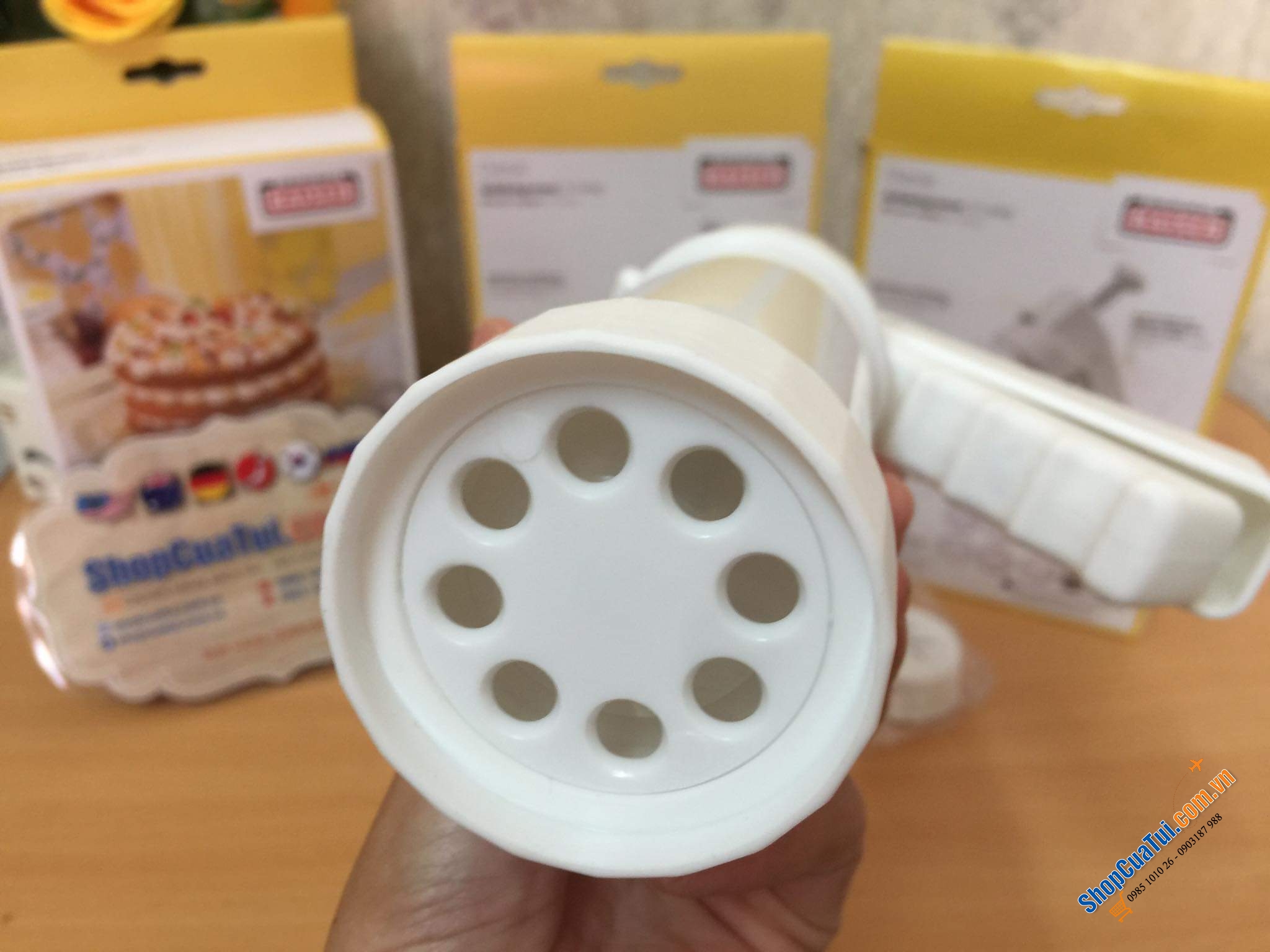 Dụng cụ ép bánh quy và kem tươi 17 món Kaiser - Made in Germany - Tạo ra những mẻ bánh quy vui nhộn, nhất quán