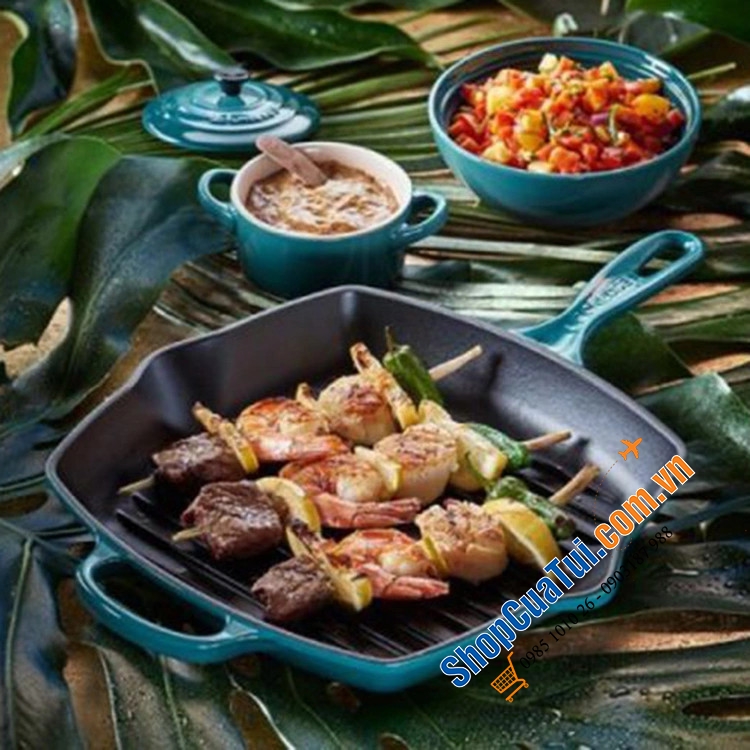 Chảo Nướng LeCreuset Hình Vuông 26cm có 2 miệng rót xịn xò Made in France