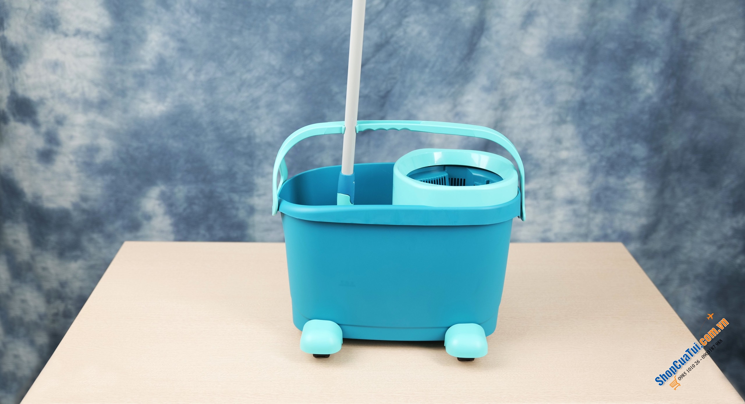 Cây Lau Nhà Leifheit 52102 Twist Ergo Mobile hình tròn - có bánh lăn, vệ sinh nhà cửa trở lên quá đơn giản