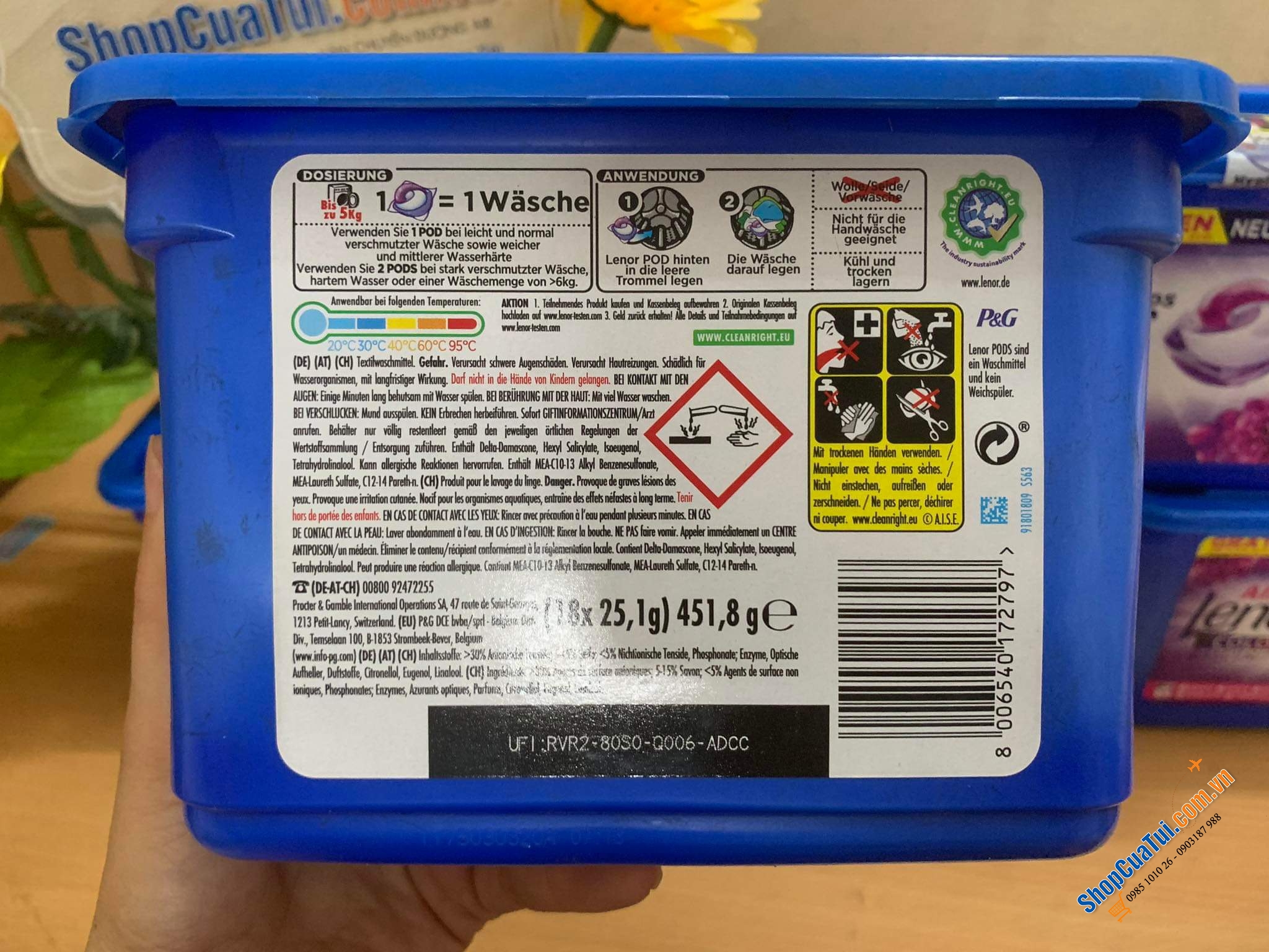 Giặt xả 3 trong 1 LENOR (nước giặt + nước xả  + hạt nước hoa).