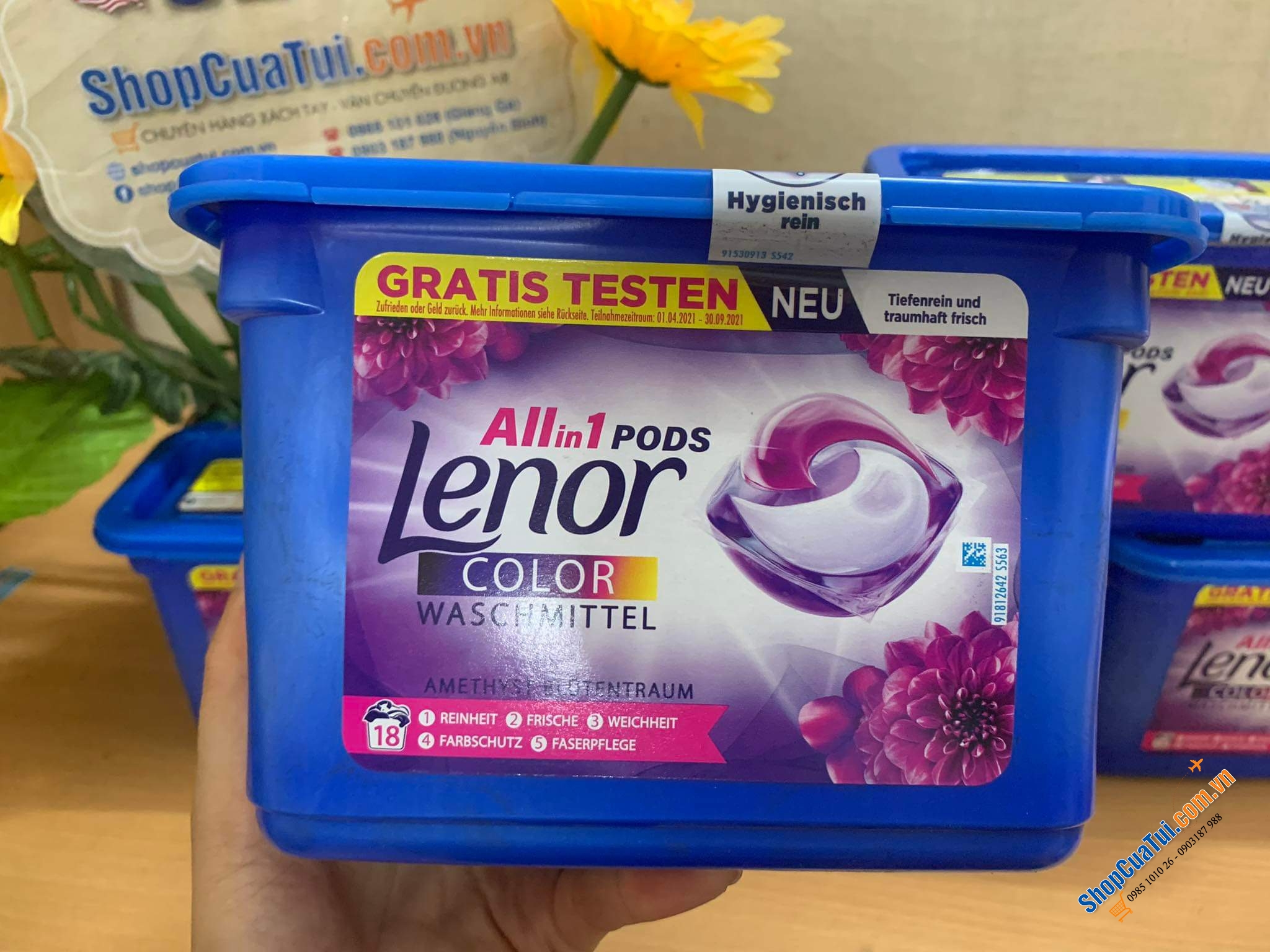 Giặt xả 3 trong 1 LENOR (nước giặt + nước xả  + hạt nước hoa).