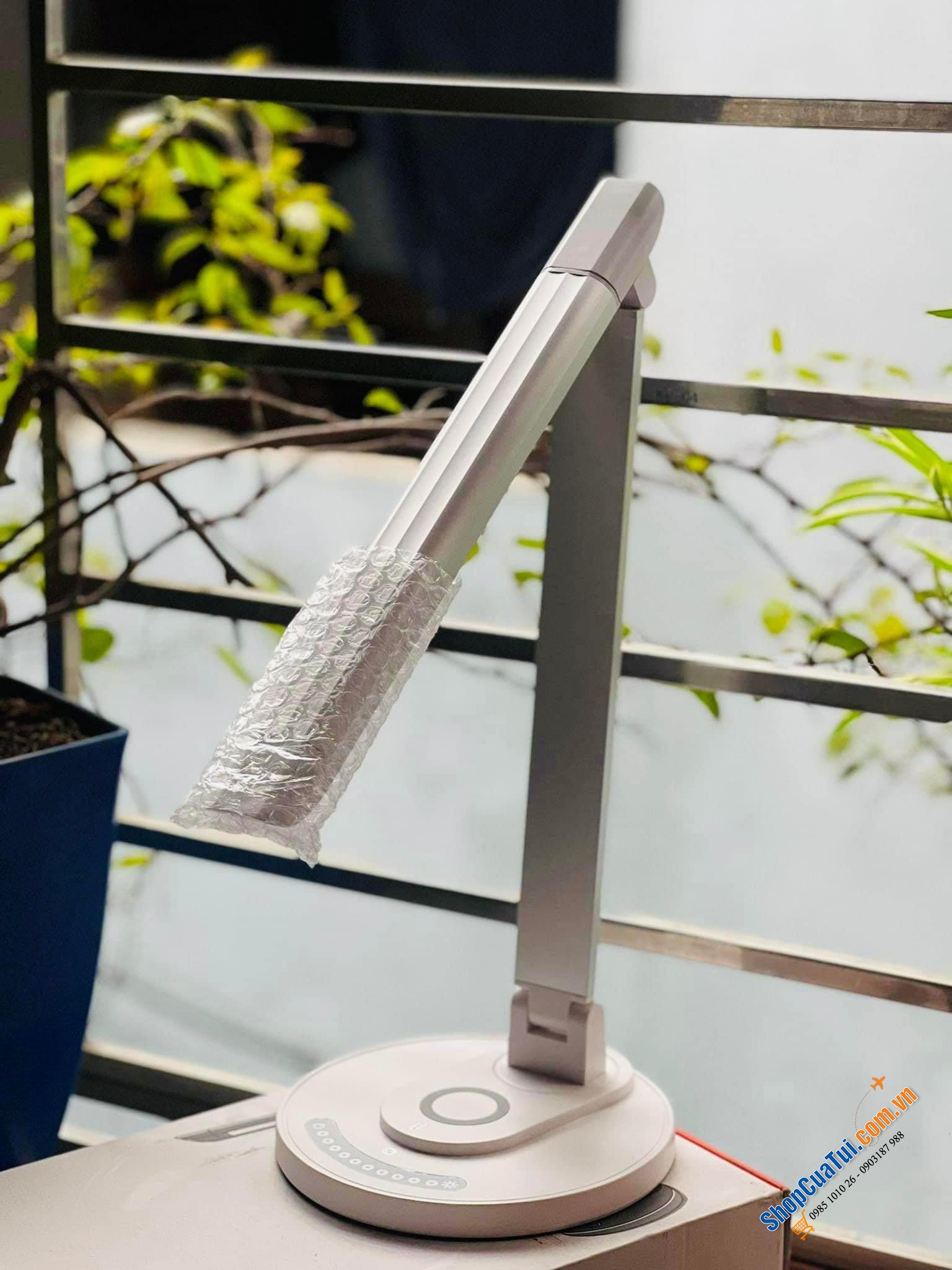 ĐÈN HỌC THÔNG MINH CHỐNG CẬN TAOSTRONIC TT DL036.