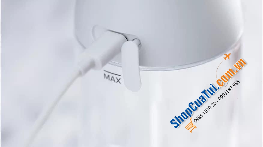 TĂM NƯỚC PHILIPS THẾ HỆ MỚI HX3806 Làm sạch các kẽ răng bằng công nghệ Quad Stream loại bỏ tới 99,9% mảng bám * trên các khu vực được điều trị