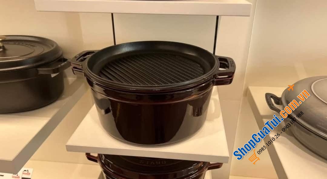 NỒI GANG - CHẢO NƯỚNG STAUB ĐỎ RƯỢU 28 CM 2 in 1 - màu đỏ mận