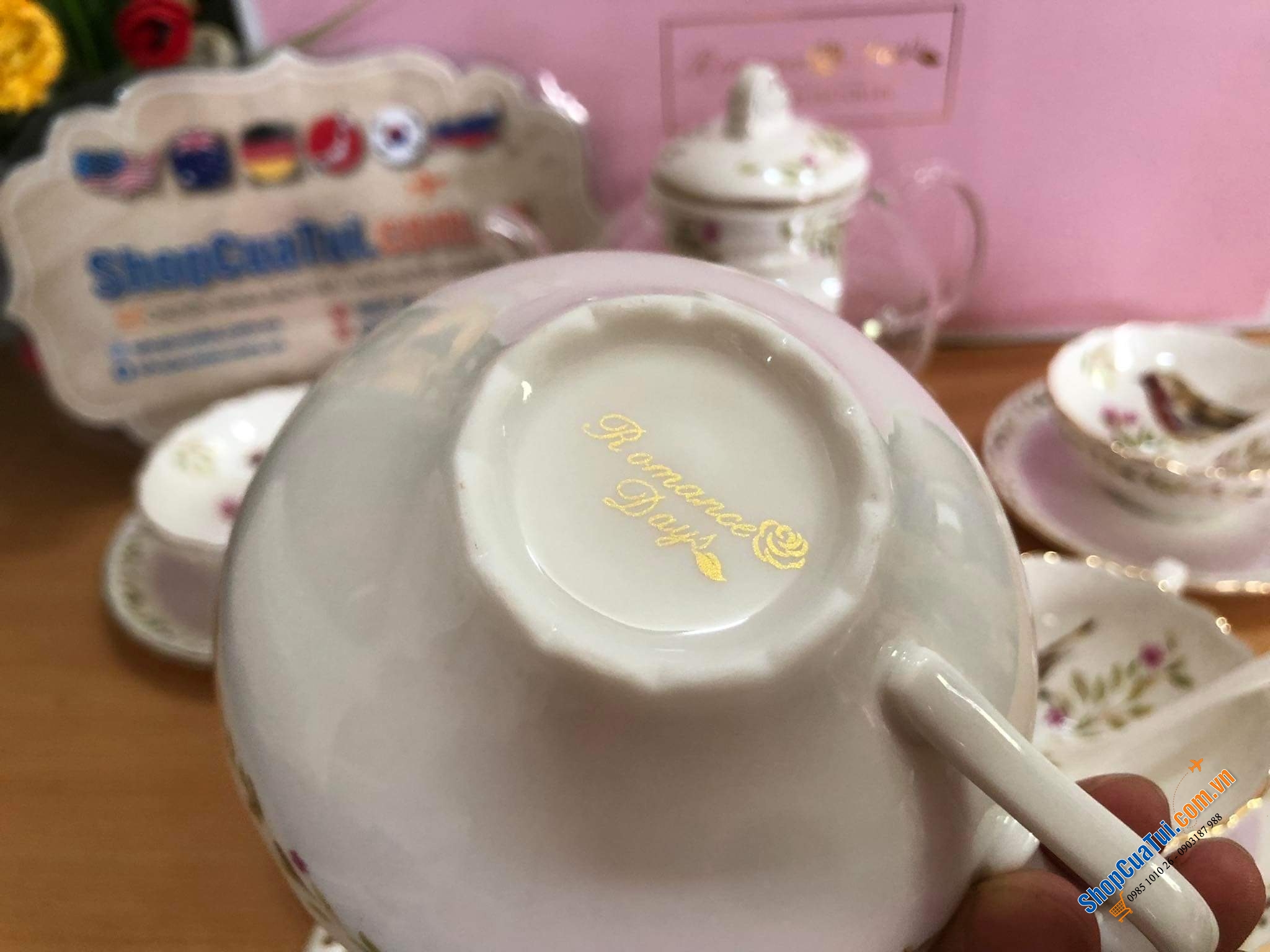 Siêu sang, siêu trang nhã: Bộ ấm trà sứ xương Châu Âu handmade Romance