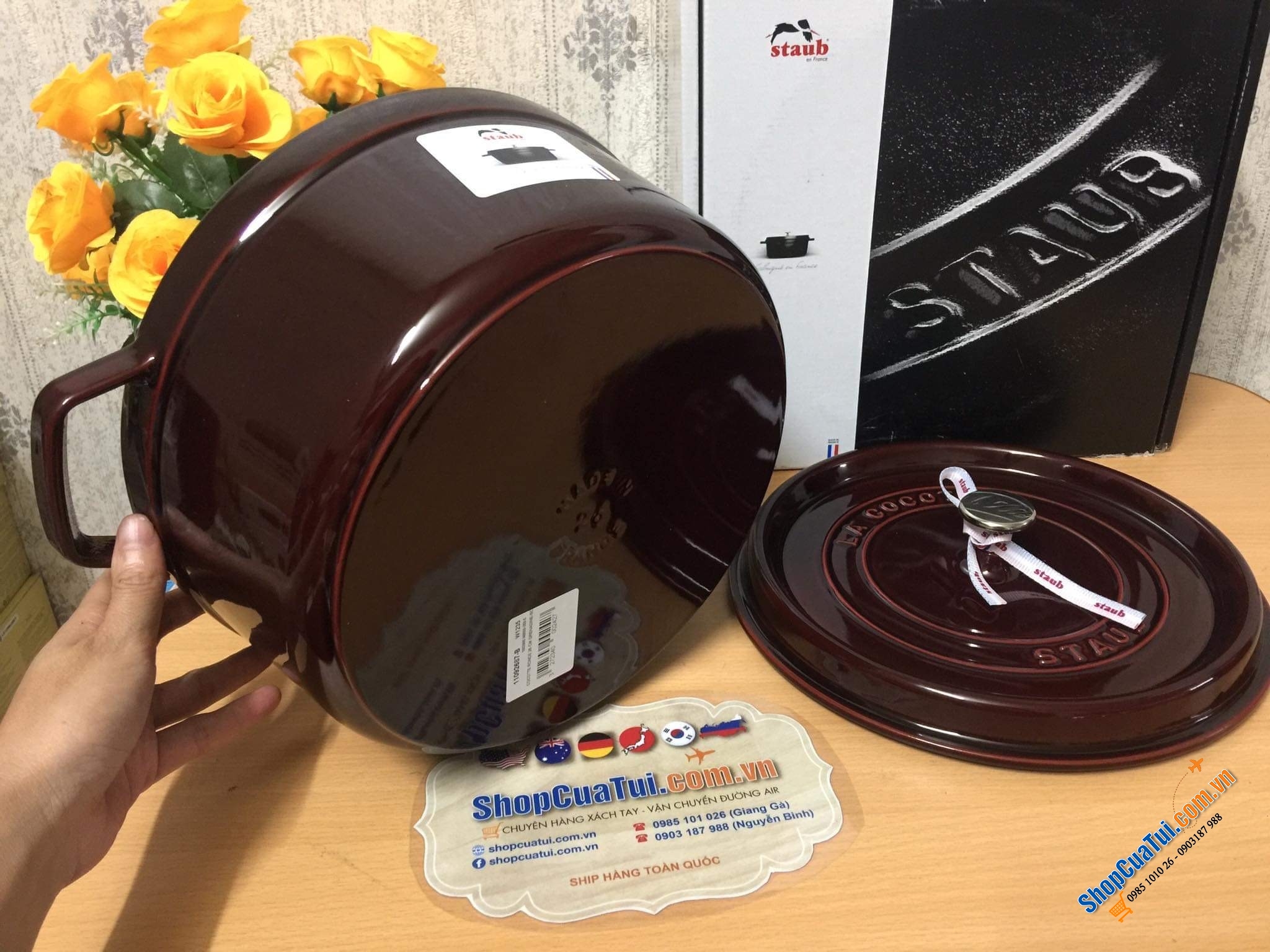 NỒI STAUB COCOTTE  MẦU ĐỎ MẬN SIZE 18cm - đẹp mắt từ bếp lên đến bàn ăn