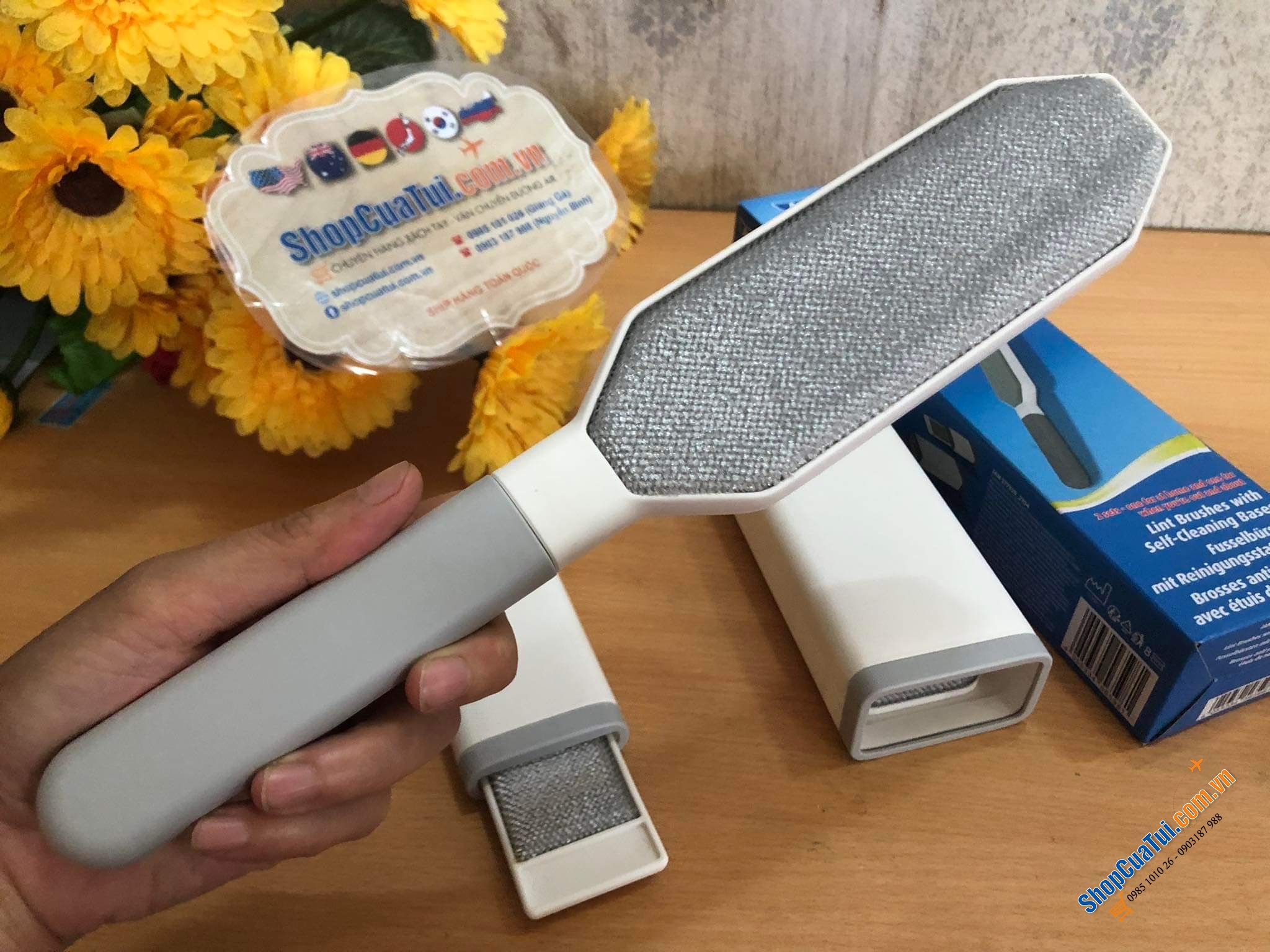SET 2 CÂY CHẢI GIÚP LOẠI BỎ CÁC LỚP LÔNG XÙ BÁM DÍNH TRÊN QUẦN ÁO, GHẾ SOFA, GHẾ XE Ô TÔ... ĐẶC BIỆT LÀ LÔNG THÚ CƯNG.