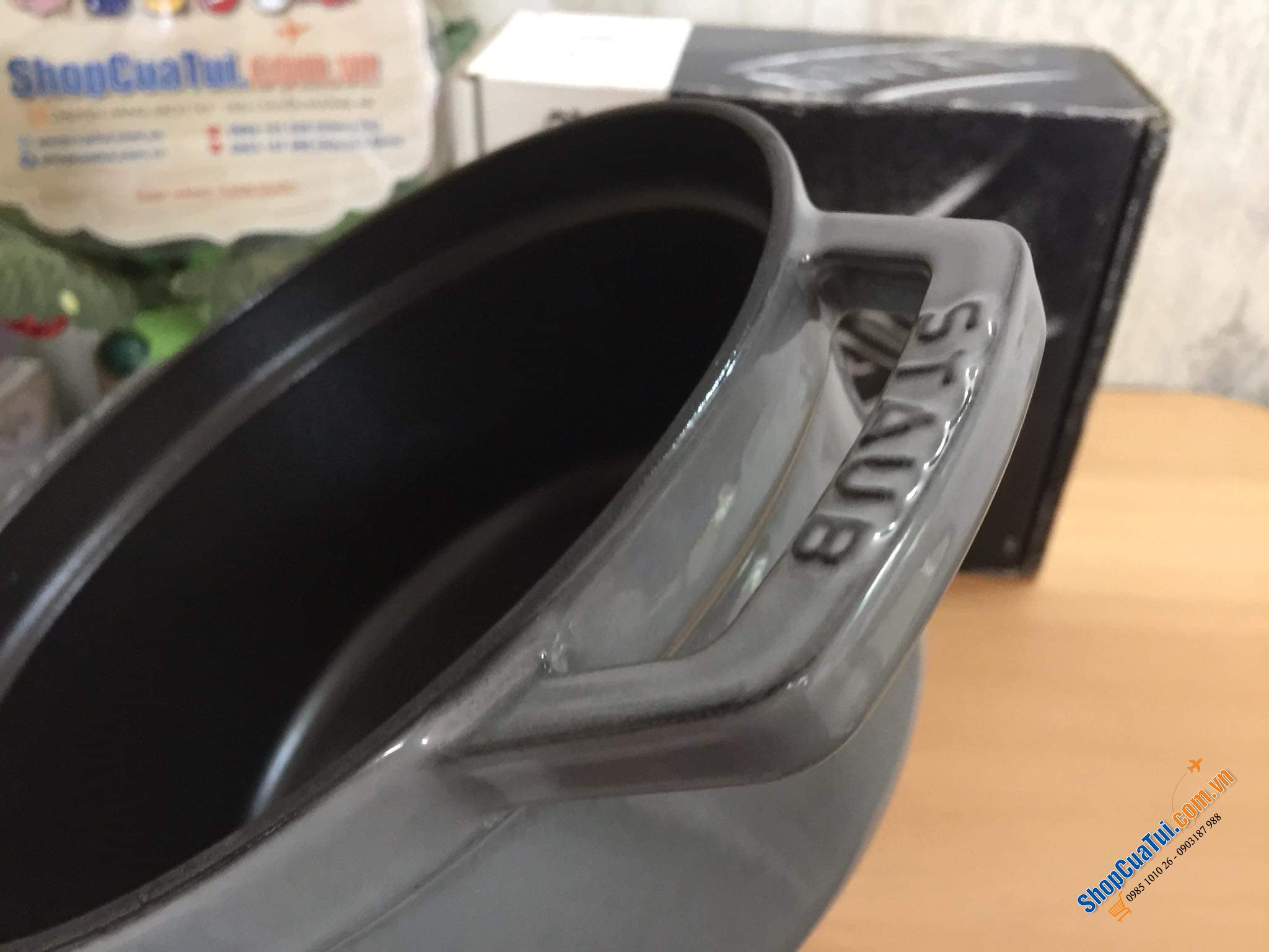 Nồi gang Staub màu xám 16cm - NỒI STAUB XÁM 16 CM - MADE IN FRANCE