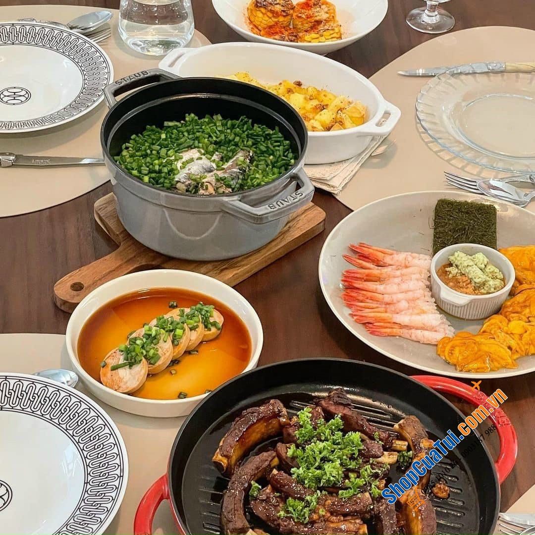 Nồi gang Staub màu xám 16cm - NỒI STAUB XÁM 16 CM - MADE IN FRANCE
