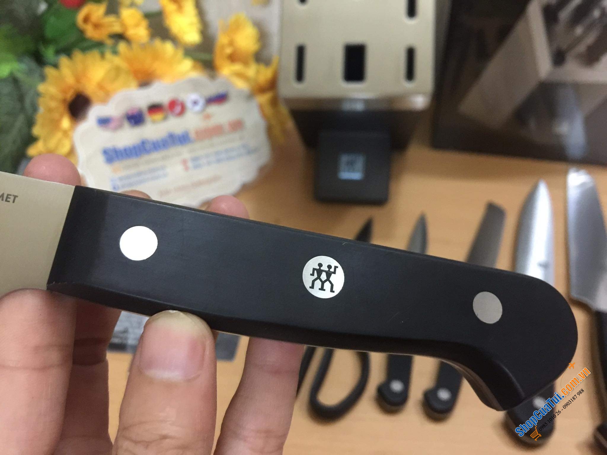 Bộ dao Zwilling Gourmet 7 món TỰ MÀI  Made in Germany dập thân dao, cắm vào là mài, đốc BẰNG NHỰA CAO CẤP