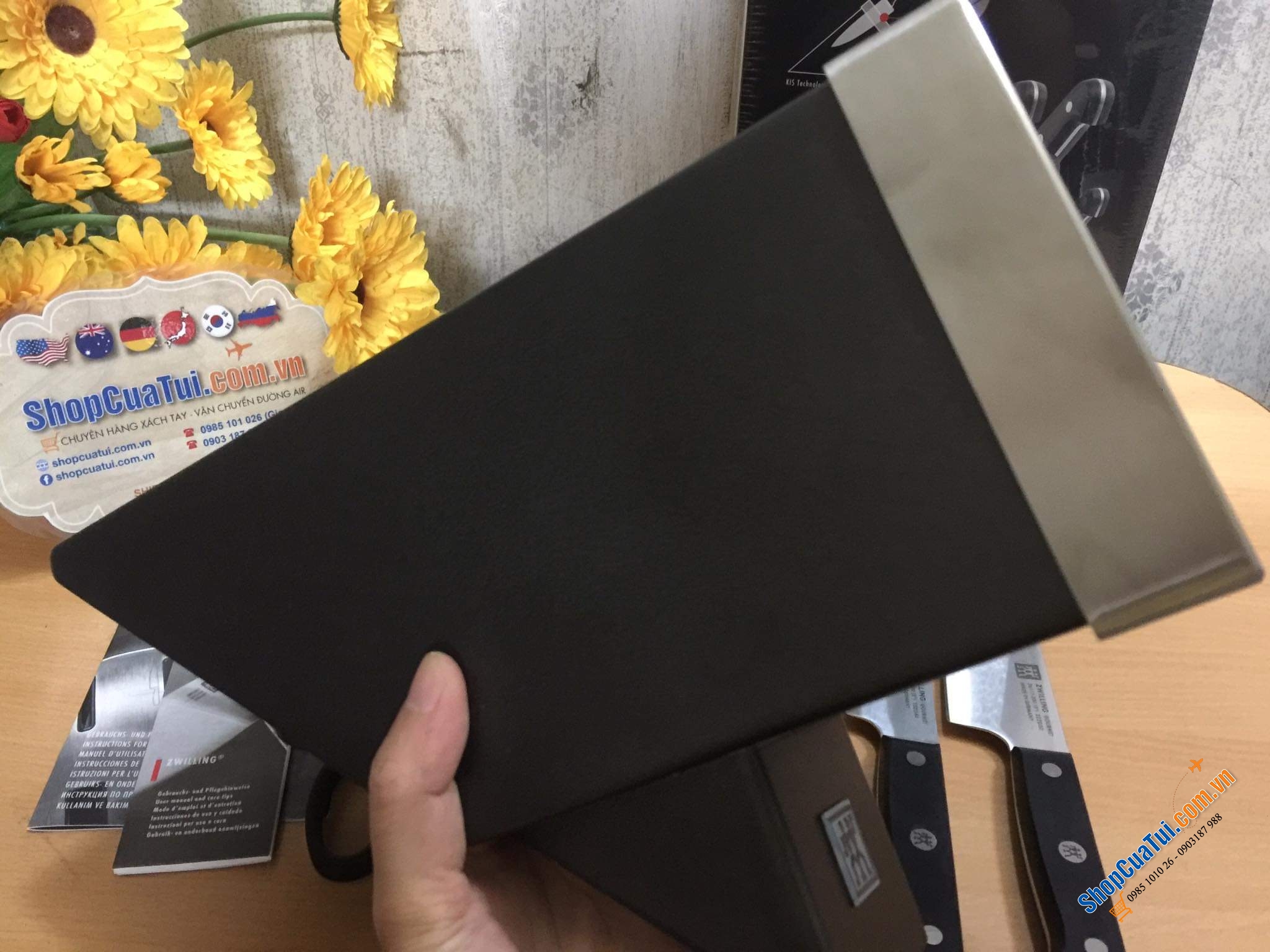 Bộ dao Zwilling Gourmet 7 món TỰ MÀI  Made in Germany dập thân dao, cắm vào là mài, đốc BẰNG NHỰA CAO CẤP