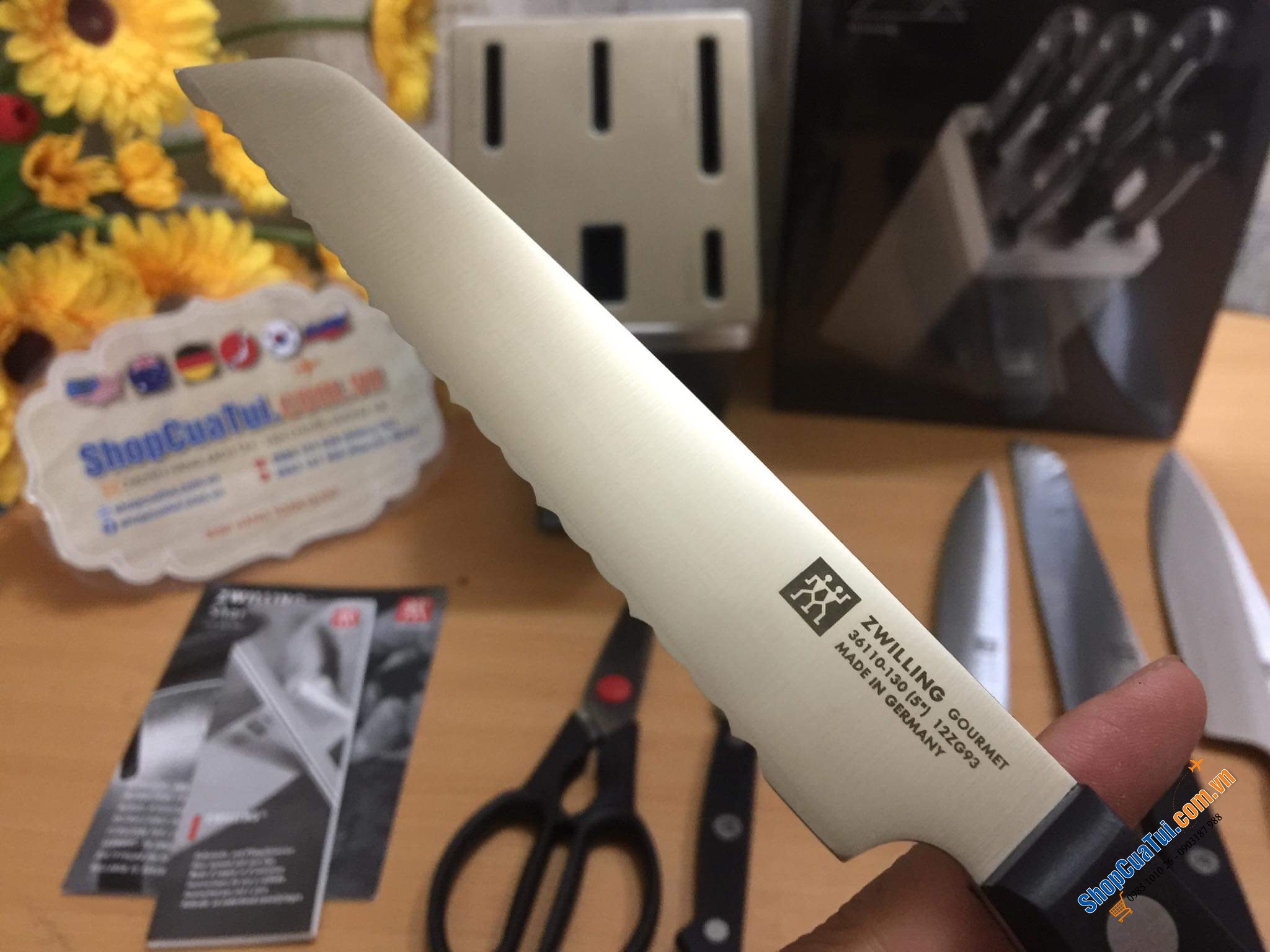 Bộ dao Zwilling Gourmet 7 món TỰ MÀI  Made in Germany dập thân dao, cắm vào là mài, đốc BẰNG NHỰA CAO CẤP