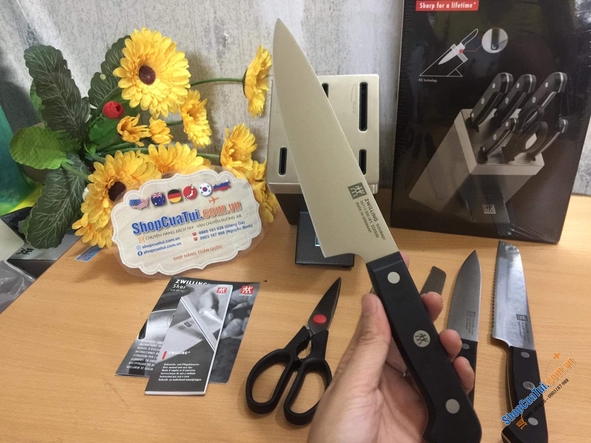 Bộ dao Zwilling Gourmet 7 món TỰ MÀI  Made in Germany dập thân dao, cắm vào là mài, đốc BẰNG NHỰA CAO CẤP