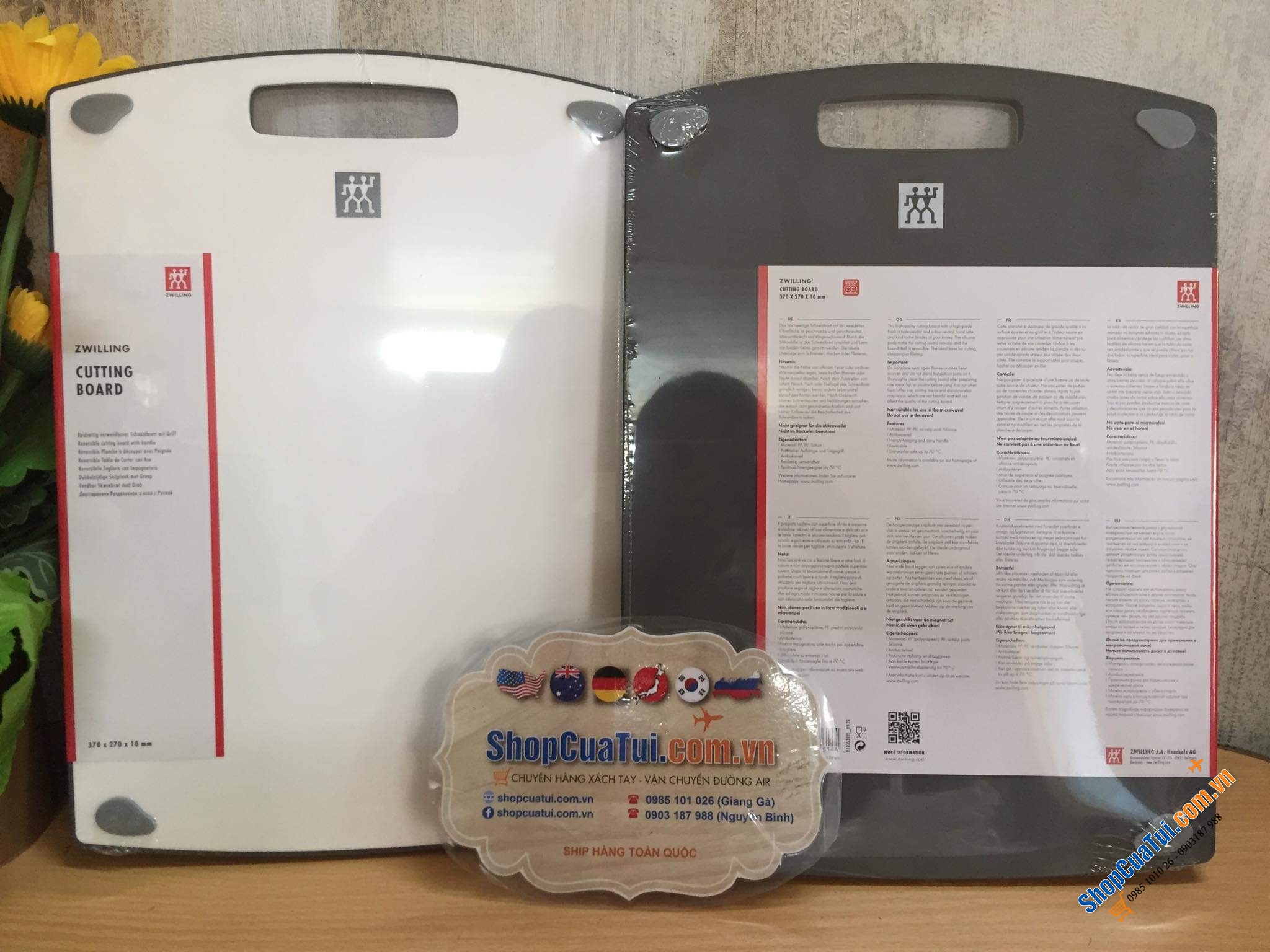 Thớt kháng khuẩn cao cấp Zwilling - Đức.  Size 370x270x10 mm. Trọng lượng 900g.
