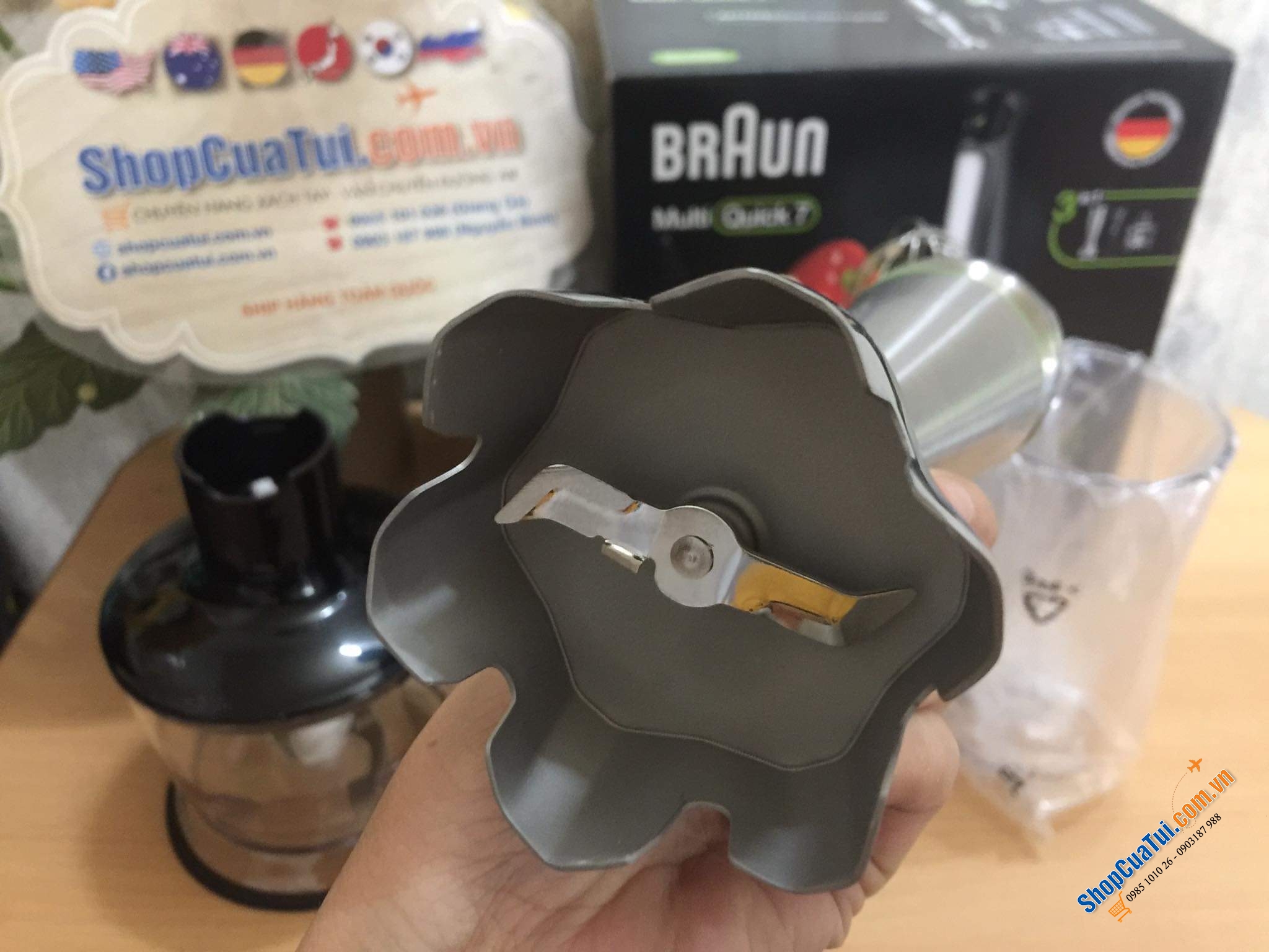 MÁY XAY CẦM TAY BRAUN MQ7035X công suất mạnh 1000w- 3in1 với công nghệ ActiveBlade đầu tiên trên thế giới, trục xoay linh hoạt, cắt xay mịn và nhuyễn thực phẩm hơn - Braun MultiQuick 7 MQ 7035X