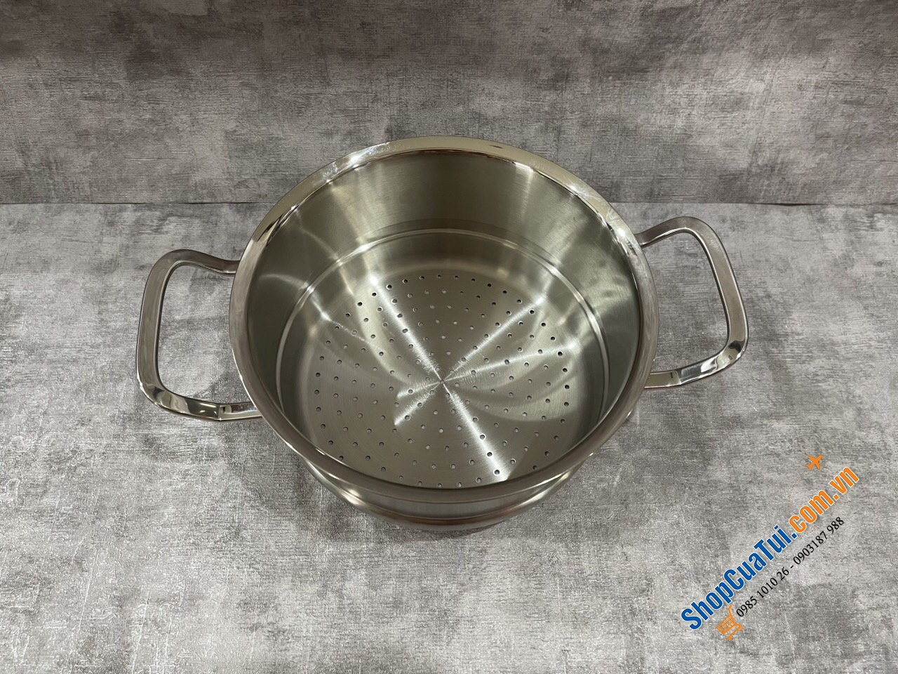 XỬNG HẤP FISSLER PROFI 20cm Nằm trong bộ sưu tập đình đám của Nhà Fissler Profi, phù hợp với các nồi miệng 20cm