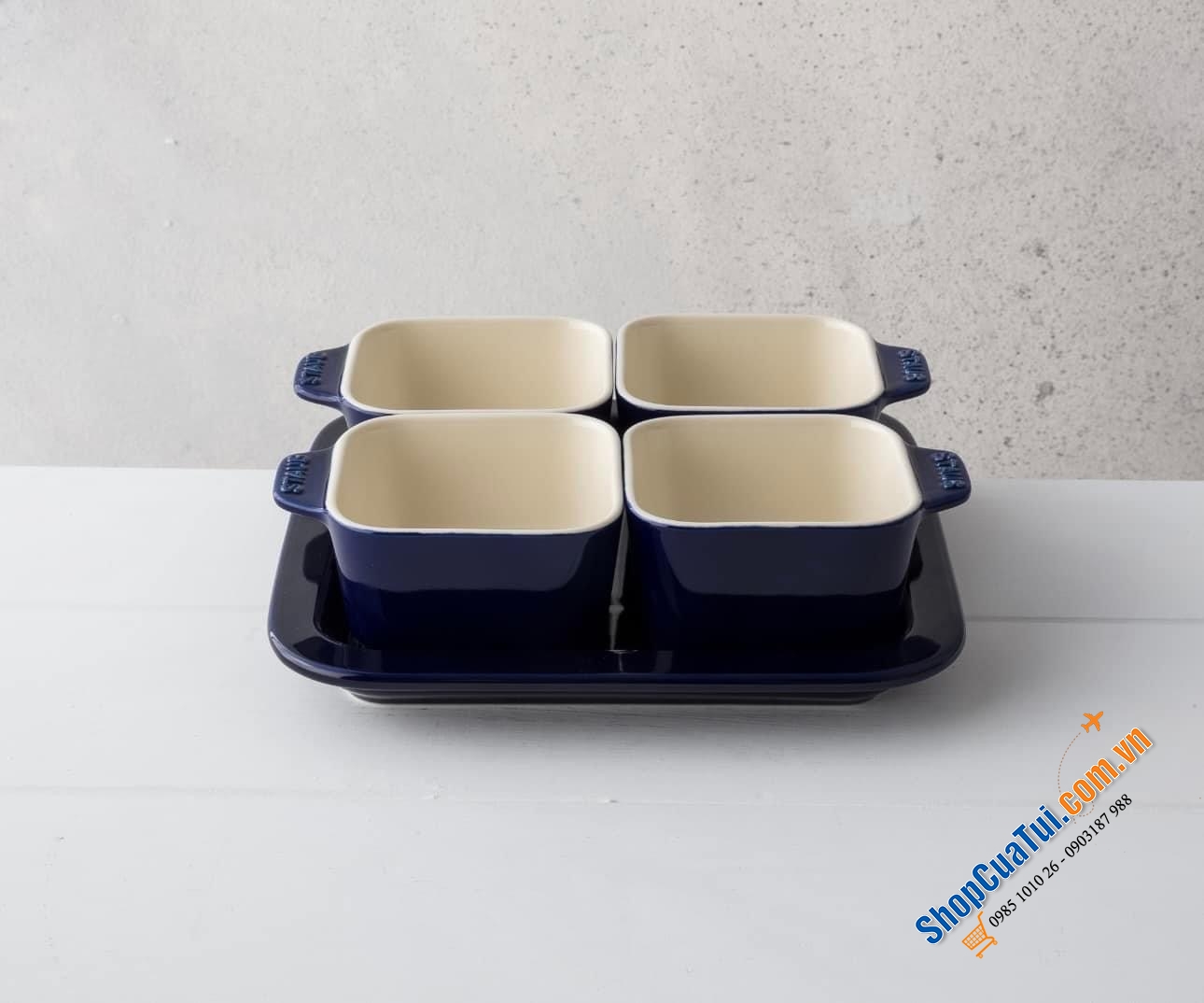 set 4 bát xanh Staub dùng đựng sốt, bánh kẹo, hoa quả khô, ...
