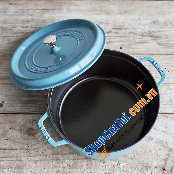 NỒI GANG STAUB MÀU XANH BIỂN EIS BLUE 24 CM DÁNG THẤP - DUNG TÍCH 3,8L.