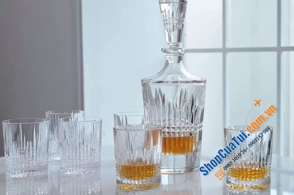 Bộ bình rượu pha lê Bohemia Vincent cao cấp nhất đến từ thương hiệu pha lê Séc gồm 1 bình đựng rượu dung tích 0,8 lít va 6 cốc 300ml