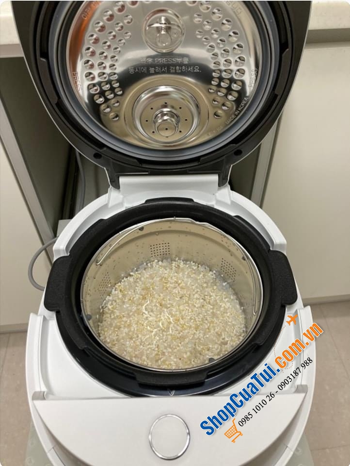 Nồi cơm tách đường cao tần cảm ứng áp suất kép Cuckoo LHLR1010FW 1.8l