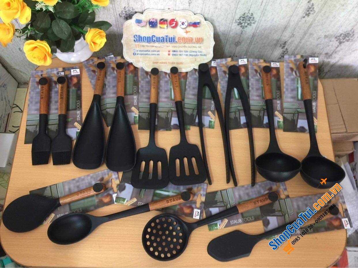 MUÔI CANH STAUB 31cm - Muôi múc canh silicon 31cm
