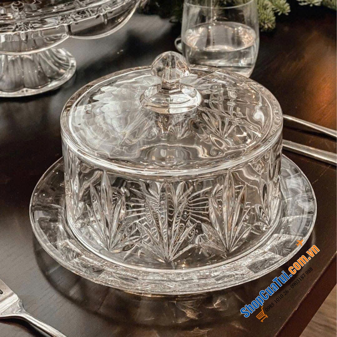 Đĩa pha lê Tulip có nắp Bohemia Crystal 23cm: Đĩa bánh Bohemia Tulip 23 CM - Pha lê cao cấp, tinh tế có độ ánh quang cao