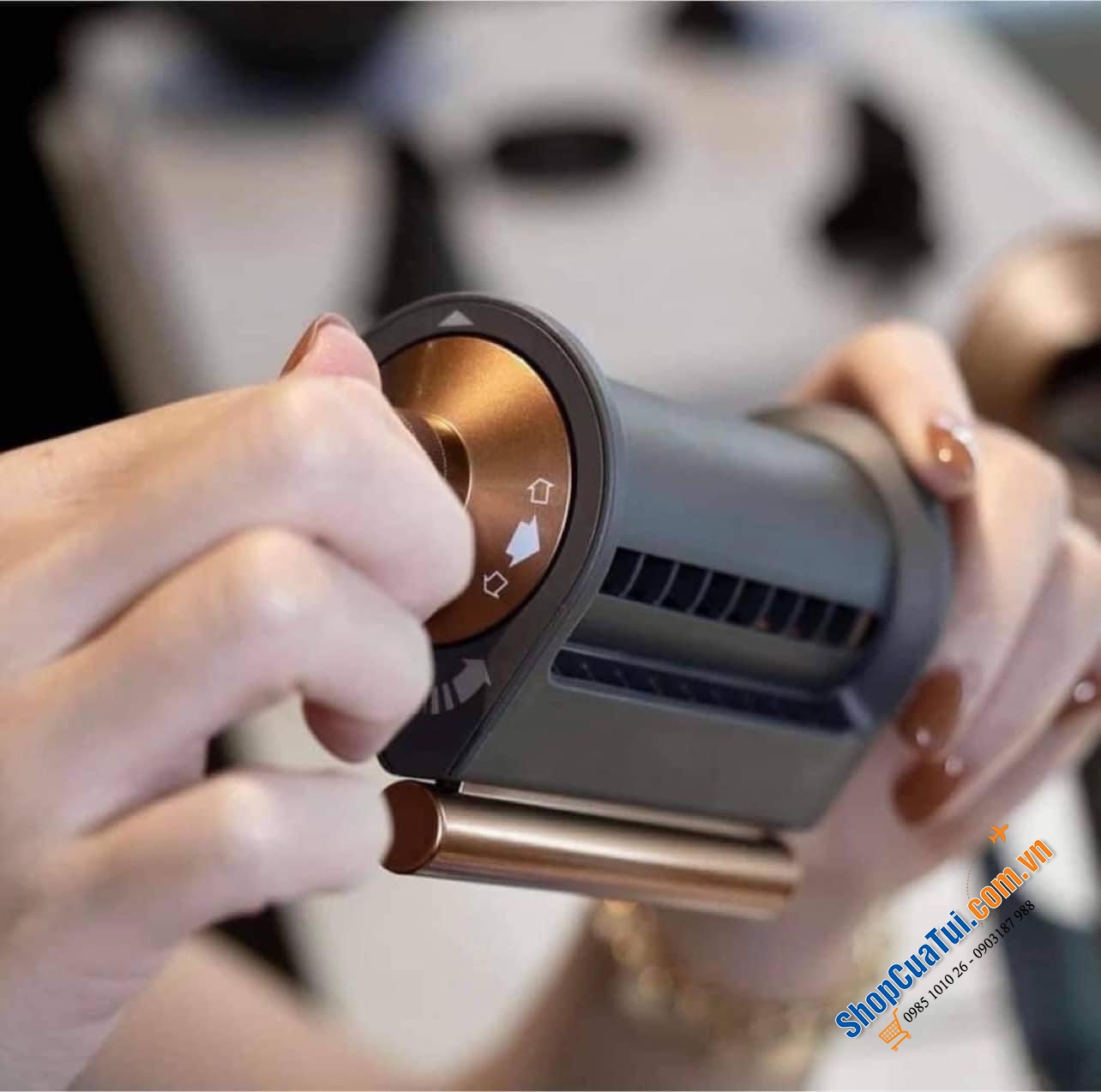 Máy sấy tóc tạo kiểu  Dyson Airwrap Complete Copper HS05 - Siêu phẩm của DYSON năm 2022